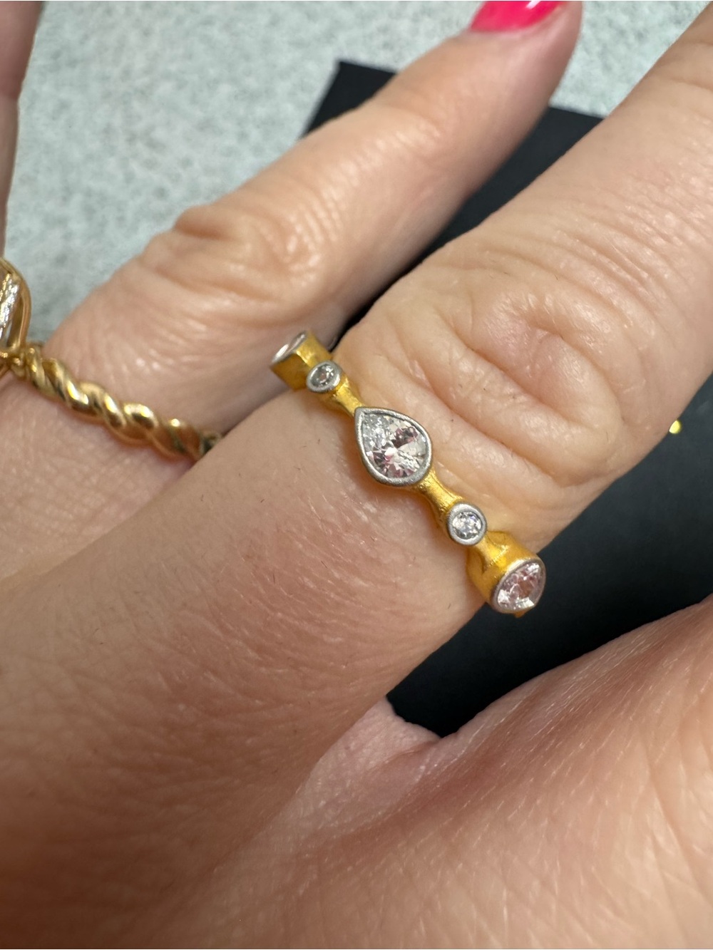 Teardrop Band Ring - Picture 2 of 6